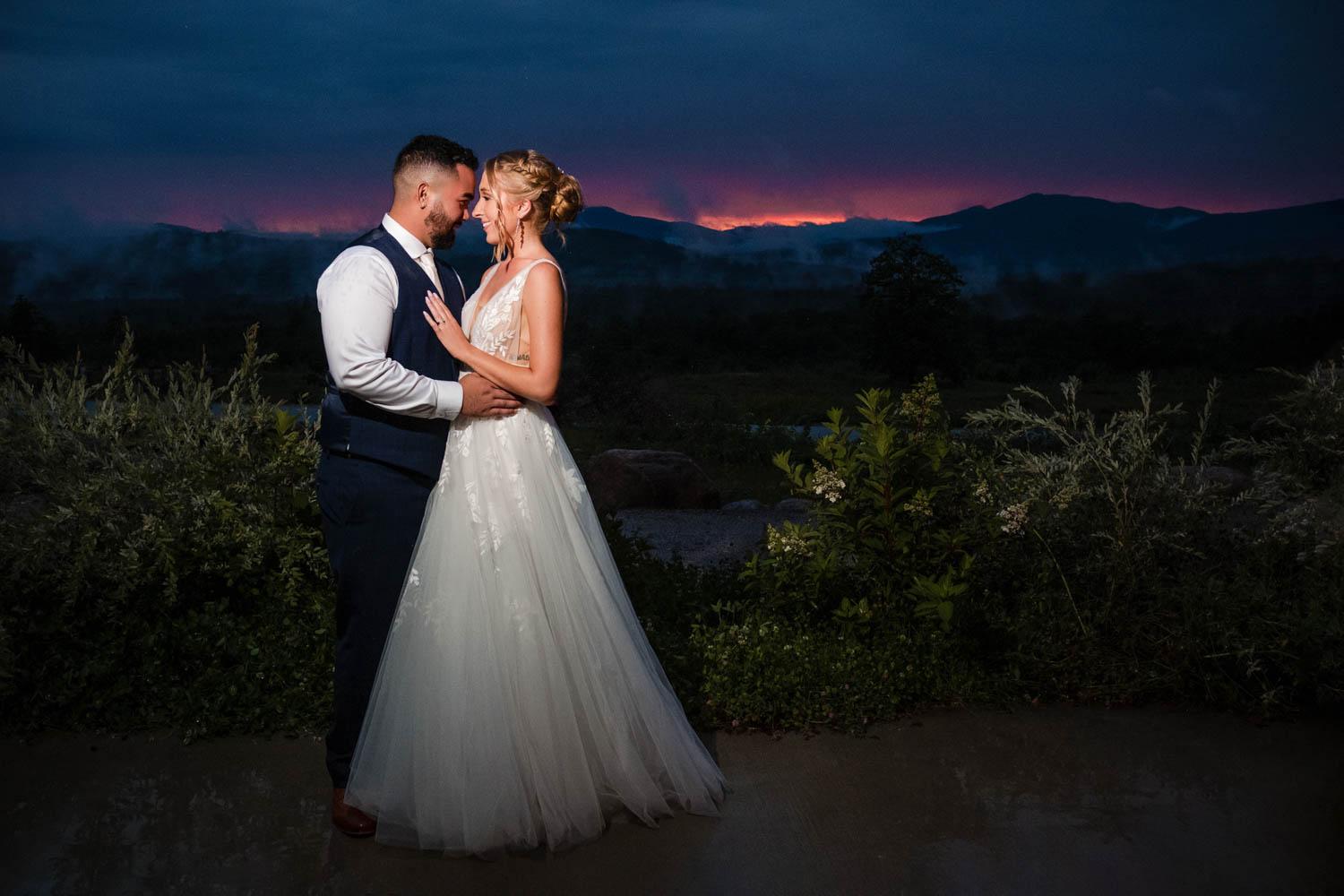 Wedding Photographer in New Hampshire Wedding Photographer in New Hampshire